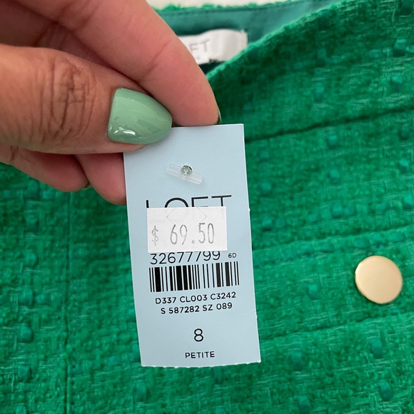 Beautiful loft skirt - Picture 3 of 5